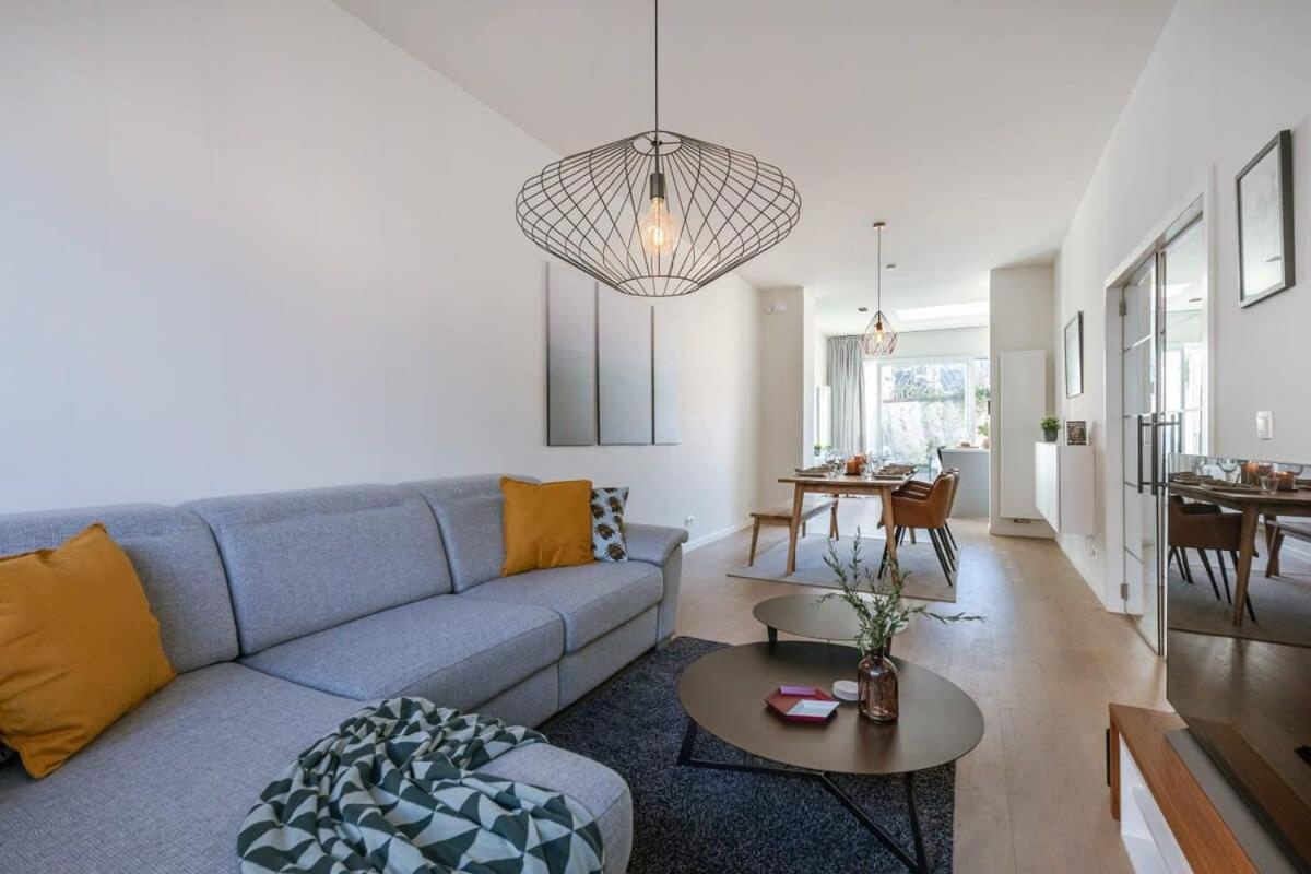 Villa House With Large And Sunny Terrace à Anvers Extérieur photo